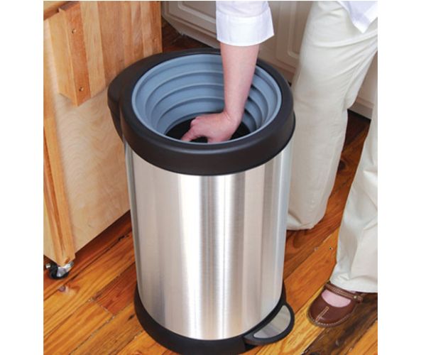 Compactor trash can