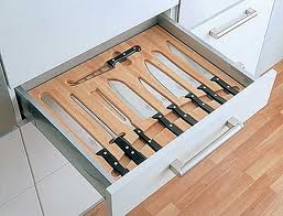 Knife-drawer