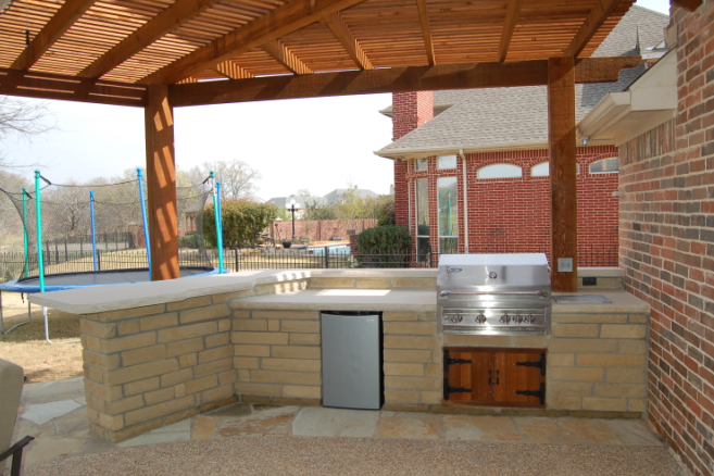 Outdoor Kitchen- The Next Best Thing - Kitchen Clan