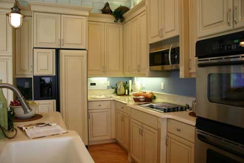 small-kitchen-design-ideas