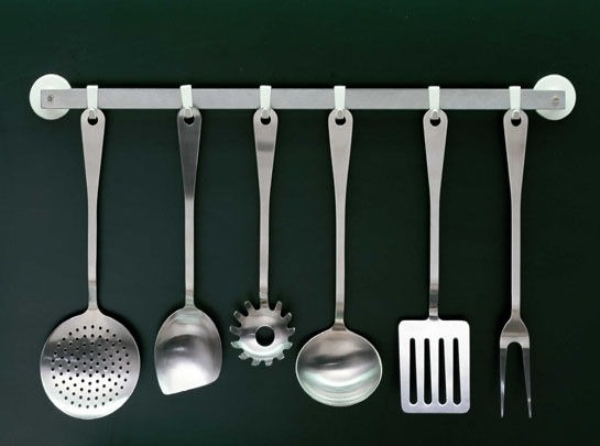 alessi-kitchen-cutlery-set.png