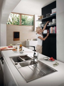 inspiring-kitchen-with-chic-sink