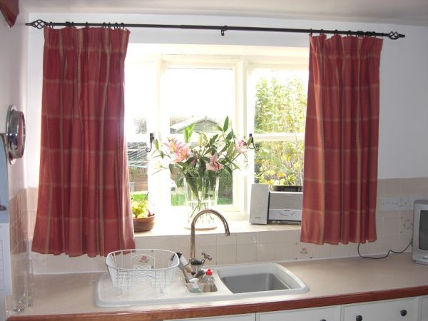 curtains for your kitchen 4